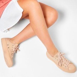 Limited Edition Nude Leather Converse Size 7